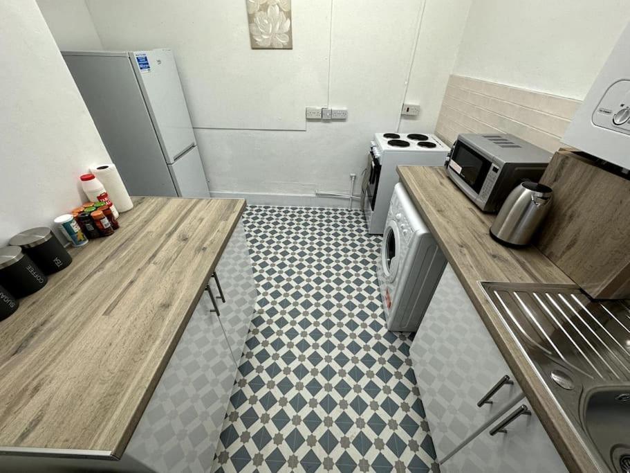Spectacular 2 Bedroom On Tower Bridge London Kültér fotó